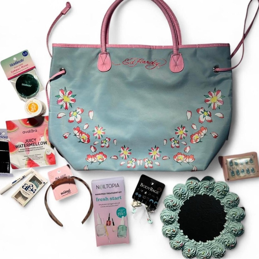 Ed Hardy Blue and Pink Floral Tote goodie bundle 🩵🩷💙